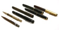 Lot 81 - A quantity of fountain pens