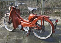 Lot 6 - A 1964 Mobylette 50cc pedal moped
