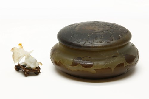 Lot 292 - A 19th century cameo glass lidded bowl by Galle