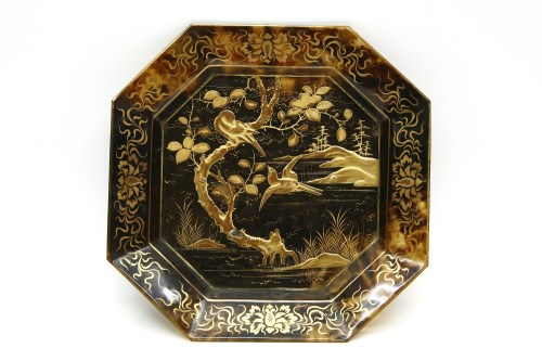 Lot 264 - A gilded tortoiseshell style oriental dish