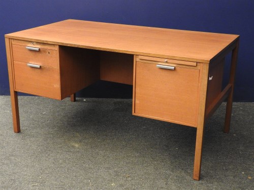 Lot 469 - A teak desk
