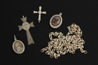 Lot 103 - Ivory jewellery: chains