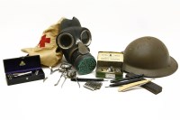 Lot 147 - A collection of militaria