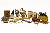 Lot 154 - A quantity of collectibles