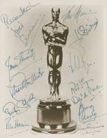 Lot 235 - A good collection of Oscar winners' autographs