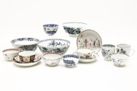 Lot 168 - An 18th century Worcester porcelain sugar bowl