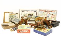 Lot 106 - A box of old puzzles and games
