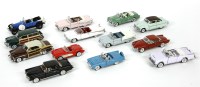 Lot 458 - A collection of 13 Franklin Mint diecast vintage cars