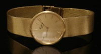 Lot 529 - A gentlemen's 18ct gold Kutchinsky Genève mechanical bracelet watch