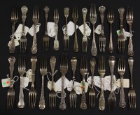Lot 145 - Bill Brown cutlery collection: 26 silver dessert forks