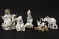 Lot 210 - A collection of Lladro figures