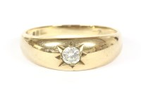 Lot 7 - A gentleman's 9ct gold single stone brilliant cut diamond ring