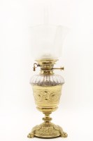 Lot 384 - A Victorian brass and glass oil lamp