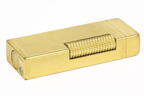 Lot 27 - A Dunhill gold plate lighter