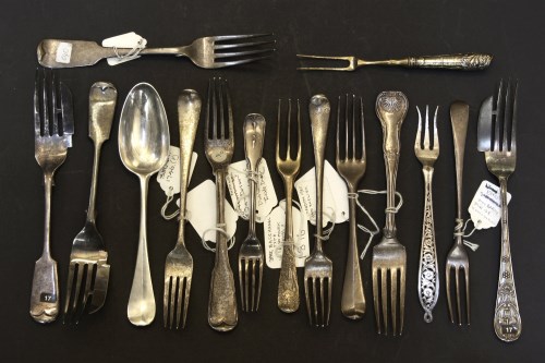 Lot 130 - The Bill Brown collection of cutlery. 3 silver plated invalid forks