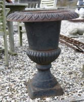 Lot 1034 - An iron urn