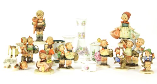 Lot 339 - A collection of eleven Goebel figures