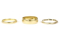 Lot 113 - Two 22ct gold wedding rings