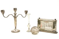 Lot 243 - An early 20th century silver mounted desk calendar