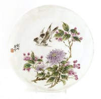 Lot 1481 - A Chinese famille rose plate