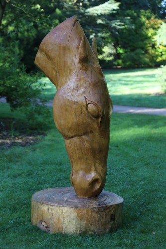Lot 40 - Simon Groves (contemporary)
DRINKING HORSE
Wood
100cm wide
85cm deep
200cm high

*Artist's Resale Right may apply to this lot.