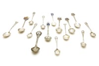 Lot 132 - A collection of silver commemorative and other teaspoons