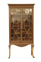 Lot 552 - Edwardian glazed display cabinet