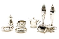 Lot 104 - A small quantity of various silver items to include a Georgian silver salt