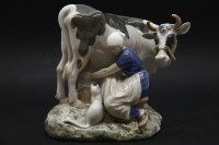 Lot 386 - A Bing and Grondahl milking group