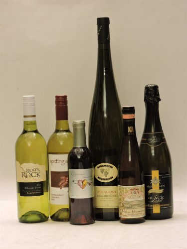 Lot 776 - Assorted wines to include: Petaluma Riesling