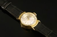 Lot 620 - A ladies' 18ct gold Favre Leuba mechanical strap watch