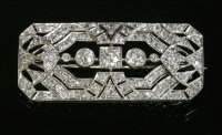 Lot 147 - An Art Deco diamond set plaque brooch