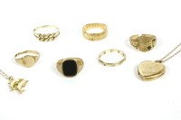 Lot 223 - A 9ct gold two row shot ring