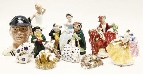 Lot 652 - Ten Royal Doulton items