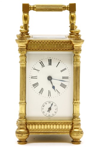 Lot 439 - A late 19th/early 20th century French brass carriage clock