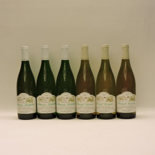Lot 18 - Assorted White Wines to include three bottles each: Le Clos Mâcon-Solutré