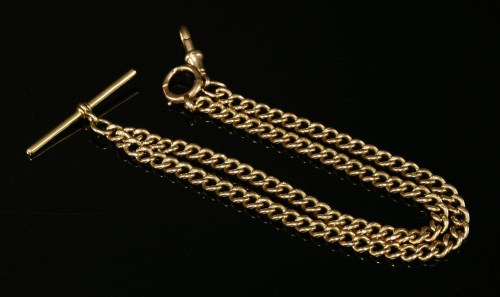 Lot 509 - A 15ct gold curb link double albert chain