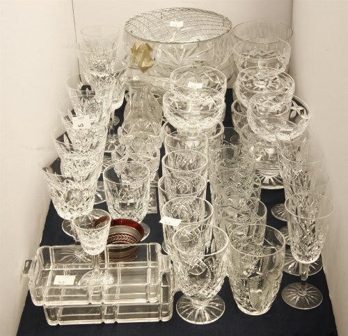Lot 268 - Glassware