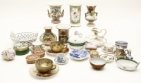 Lot 88 - A small quantity of various decorative ceramics
