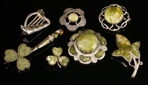 Lot 59 - Assorted Scottish silver Iona marble brooches