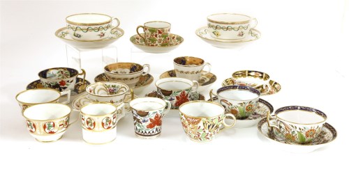 Lot 355 - English porcelain