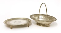 Lot 152 - A George III silver oval teapot stand
