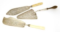 Lot 136 - A George IV silver and ivory-handled fish slice
