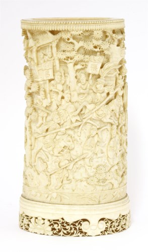 Lot 645 - A Chinese ivory vase