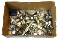 Lot 115 - A box of old wristwatches