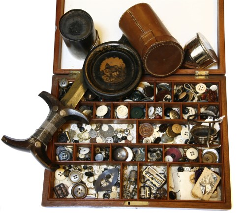 Lot 119 - Sundries: box of buttons