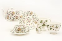 Lot 298 - A quantity of teawares