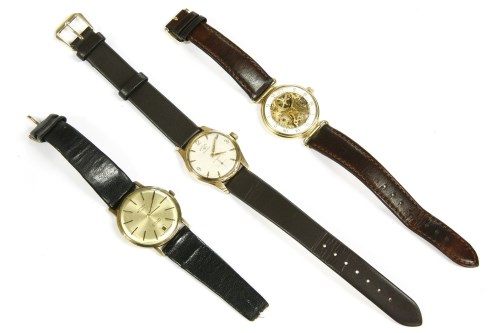 Lot 32 - A gentlemen's gold plated Rotary mechanical strap watch