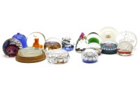 Lot 83 - A collection of paperweights