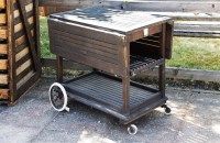 Lot 624 - A teak trolley